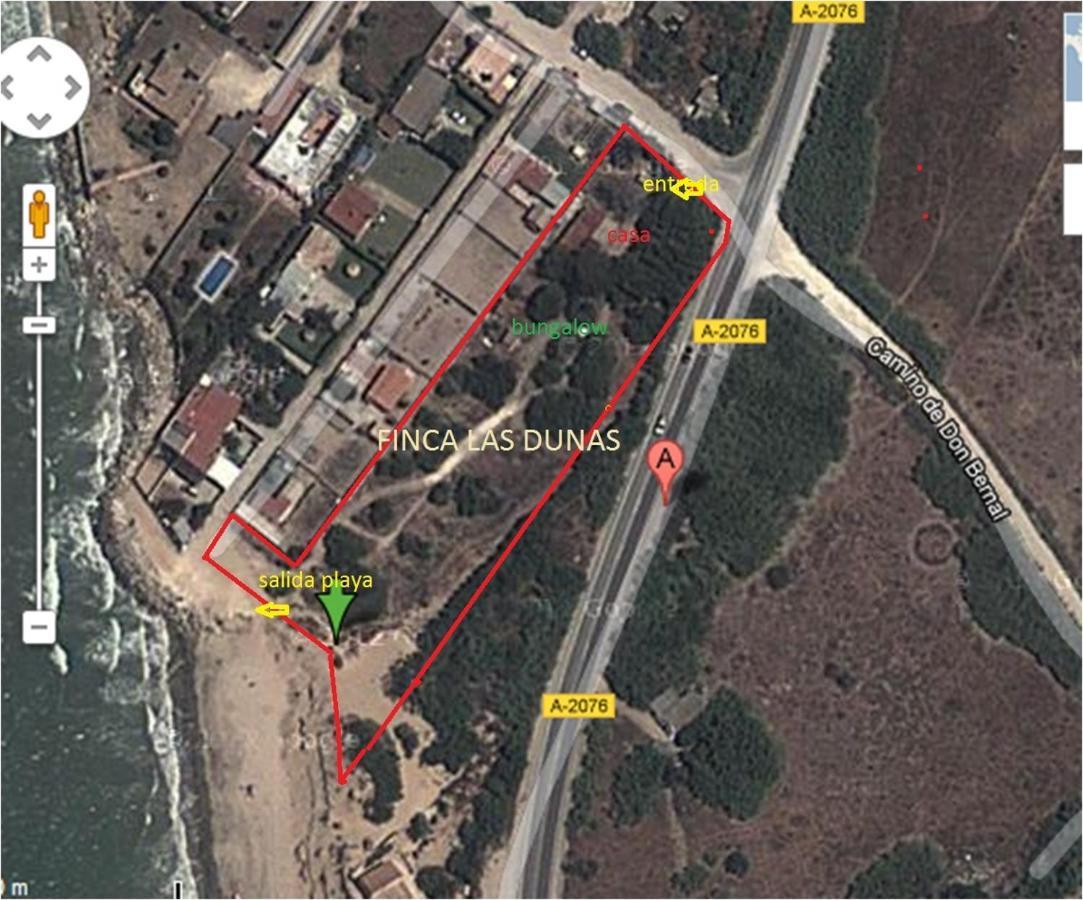 Finca Las Dunas: Beachfront Chalets with Jacuzzis Rota Exterior photo