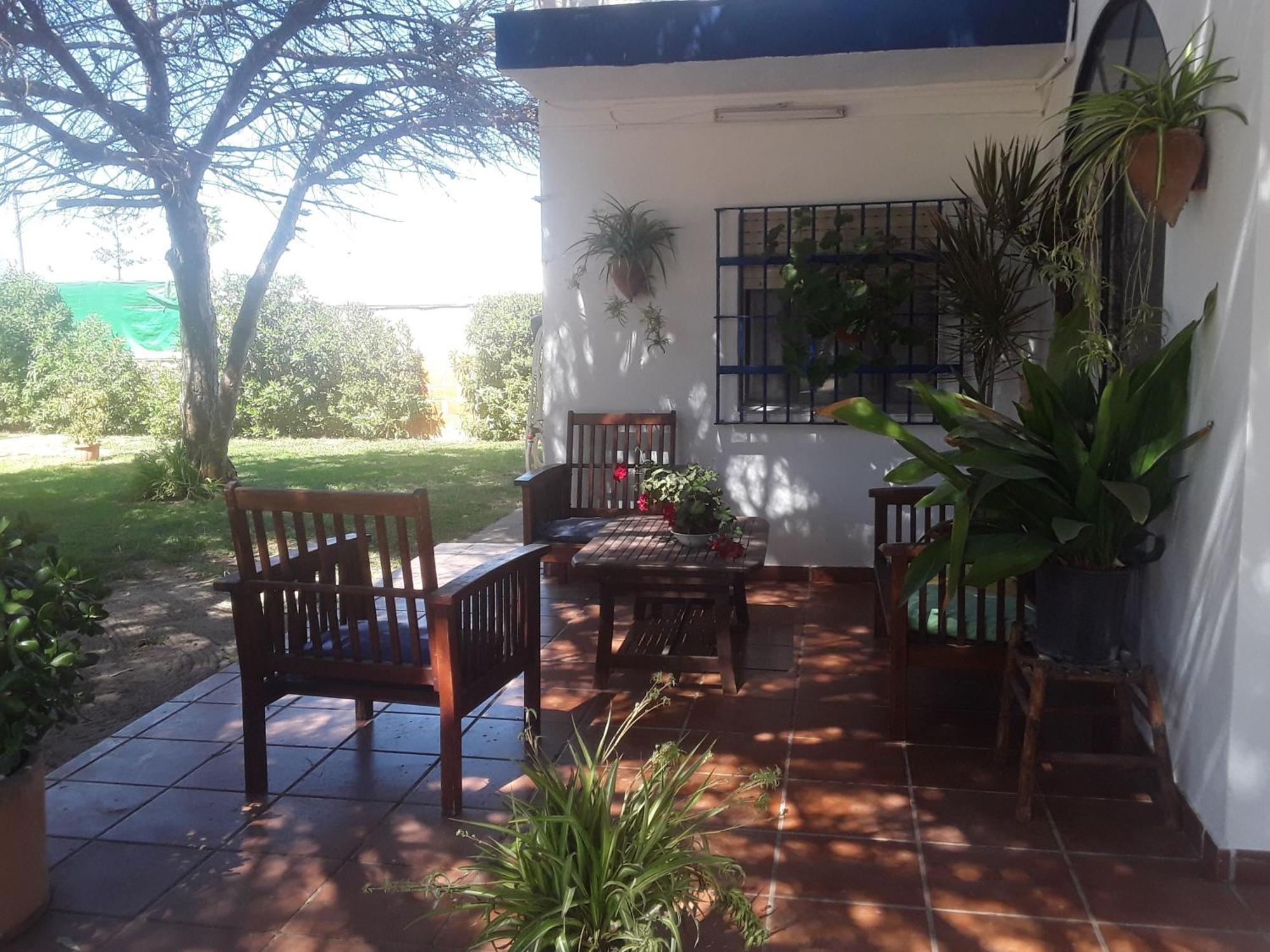 Finca Las Dunas: Beachfront Chalets with Jacuzzis Rota Exterior photo